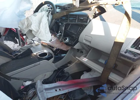 2012 Toyota Prius V Three from USA, damaged, VIN JTDZN3EU2C3043781